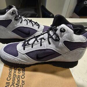 Nike ACG Torre Mid Light pumice Dark raisin Waterproof Sneakers Boots Men 10 NEW